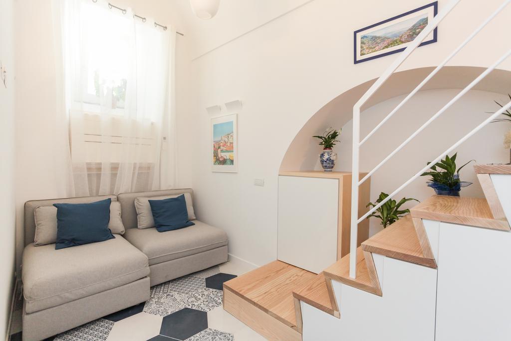 Desy'S House Villa Minori Exterior photo